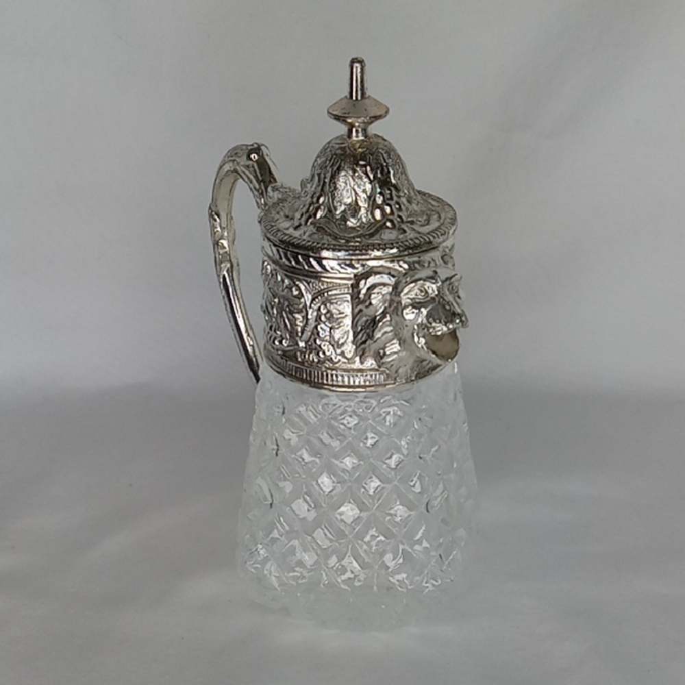 MCM Unique Lion's Head Diamond Cut Glass Syrup Liquid Pouring Creamer Pitcher